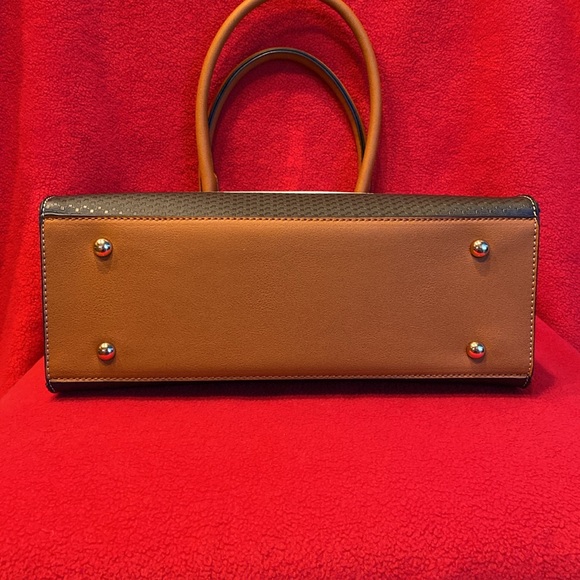 NWOT Designer Inspired Brown Black & White Check Satchel with Removable Strap - Picture 12 of 12